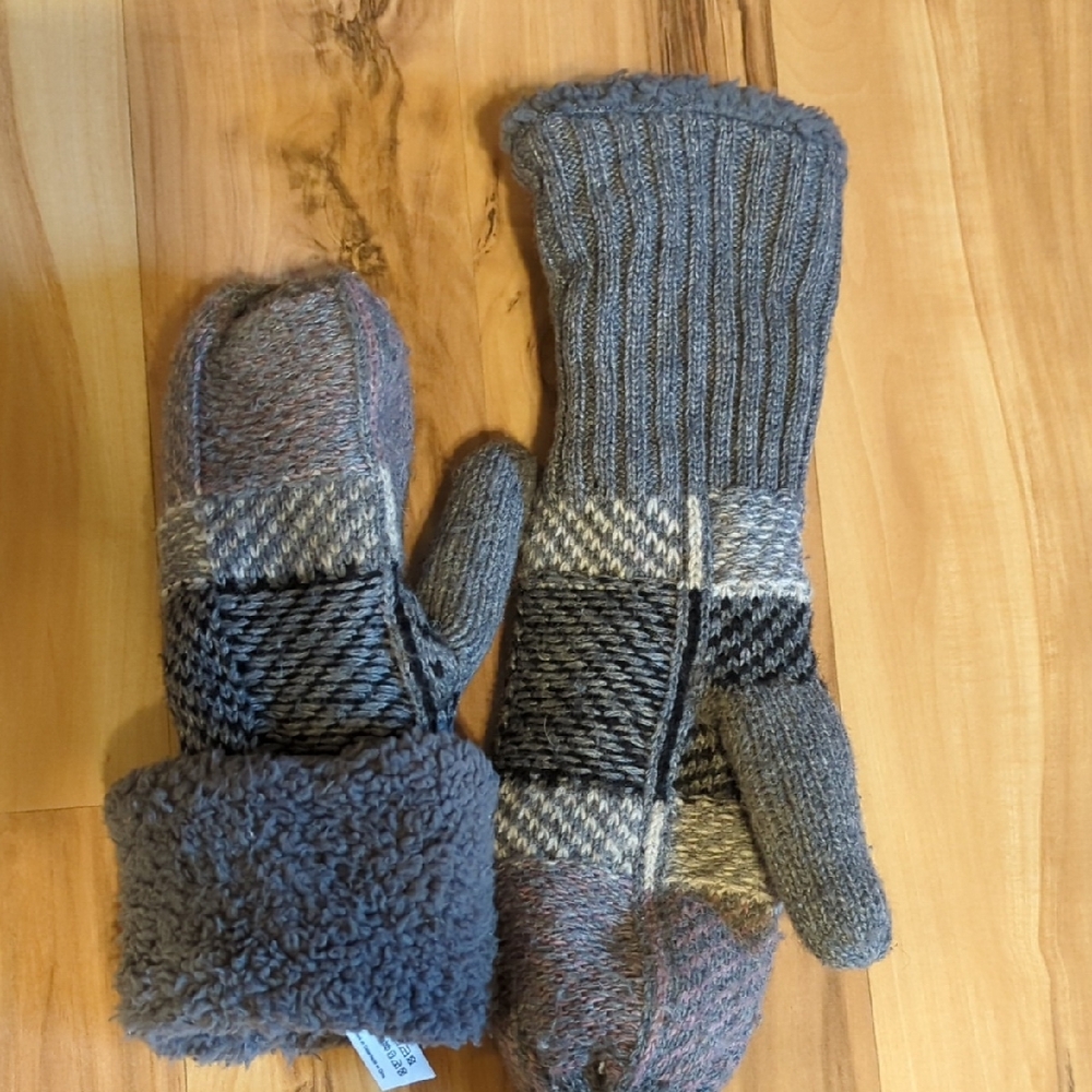 Anthropologie Cozy Gray Patchwork Mittens